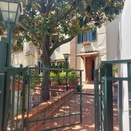 La Magnolia Locazione Breve Apartman Cava deʼ Tirreni Kültér fotó